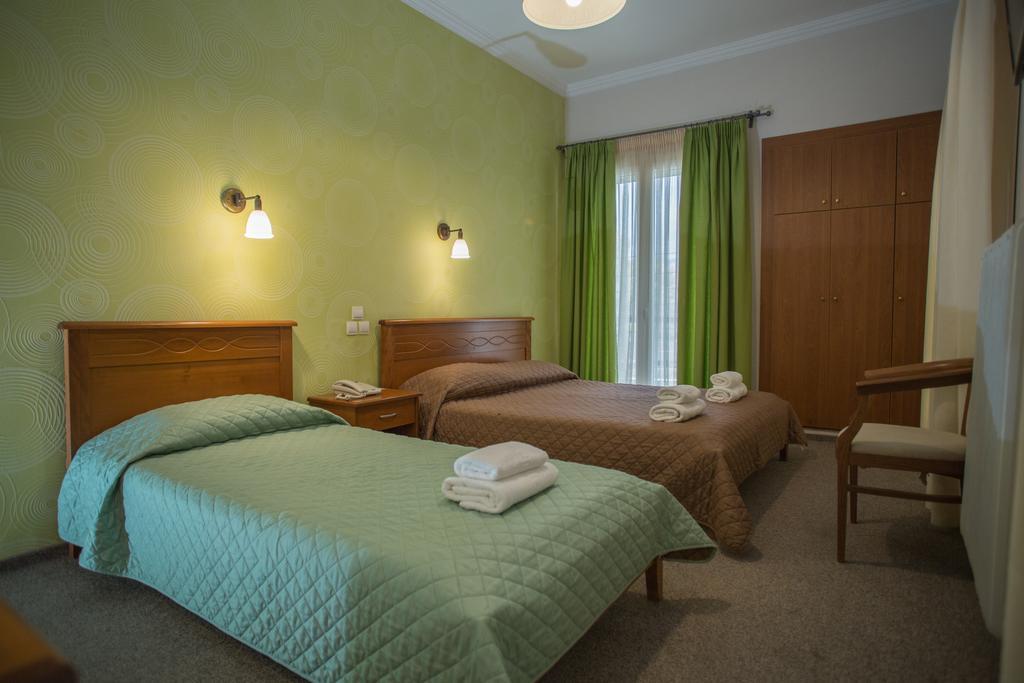Hotel Liberty Mesolóngion Dış mekan fotoğraf